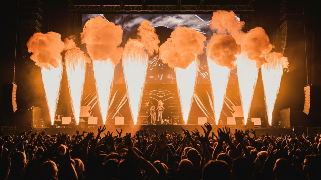 Explore Wonders Live Recap: Confidence Man B2B Job Jobse at Silver Hayes 5 “Flames erupt on stage as the crowd reaches up at the finale.”